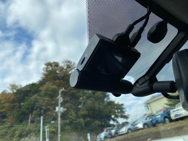 ウイングロード １５Ｍ　Ｖリミテッド　スマートキー　ナビ　地デジＴＶ　Ｂｌｕｅｔｏｏｔｈ　バックカメラ　ＥＴＣ　ＨＩＤ　オートライト　ドラレコ（17枚目）