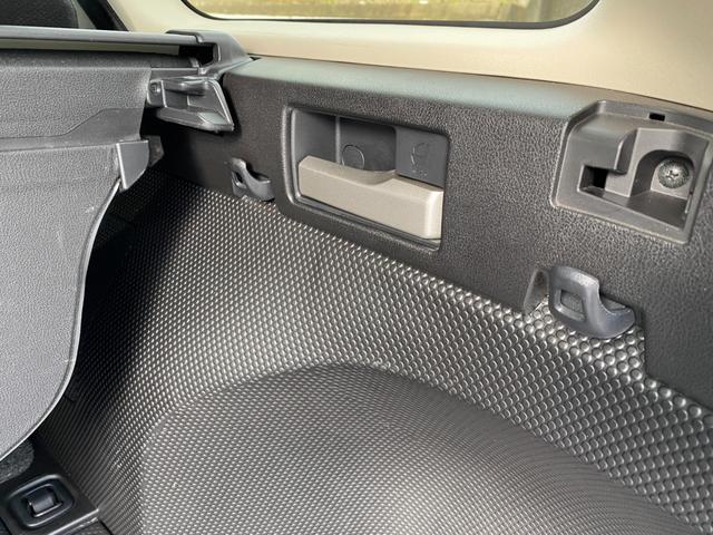 ウイングロード １５Ｍ　Ｖリミテッド　スマートキー　ナビ　地デジＴＶ　Ｂｌｕｅｔｏｏｔｈ　バックカメラ　ＥＴＣ　ＨＩＤ　オートライト　ドラレコ（45枚目）