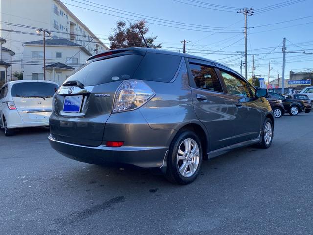 フィットシャトルハイブリッド ハイブリッド ワンオーナー スマートキー ナビ バックカメラ 地デジTV クルコン ステアリングスイッチ オートライト ETC 記録簿(8枚目)