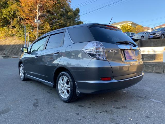 フィットシャトルハイブリッド ハイブリッド ワンオーナー スマートキー ナビ バックカメラ 地デジTV クルコン ステアリングスイッチ オートライト ETC 記録簿(9枚目)