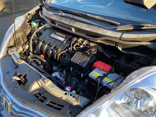 フィットシャトルハイブリッド ハイブリッド ワンオーナー スマートキー ナビ バックカメラ 地デジTV クルコン ステアリングスイッチ オートライト ETC 記録簿(17枚目)