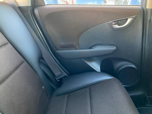 フィットシャトルハイブリッド ハイブリッド ワンオーナー スマートキー ナビ バックカメラ 地デジTV クルコン ステアリングスイッチ オートライト ETC 記録簿(28枚目)