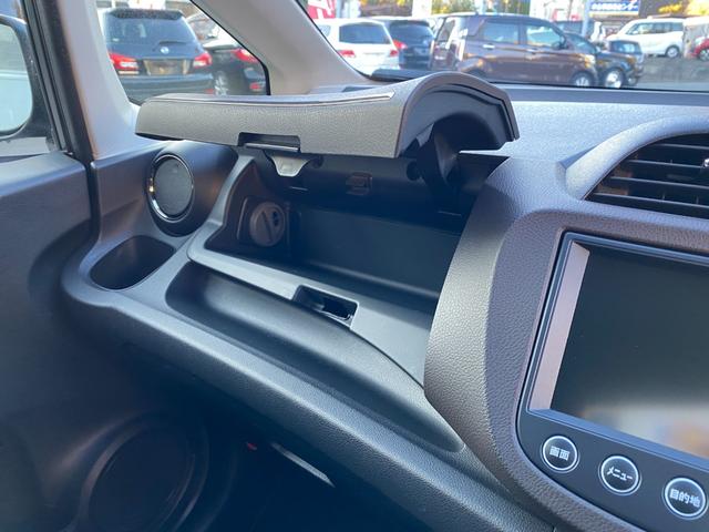 フィットシャトルハイブリッド ハイブリッド ワンオーナー スマートキー ナビ バックカメラ 地デジTV クルコン ステアリングスイッチ オートライト ETC 記録簿(42枚目)