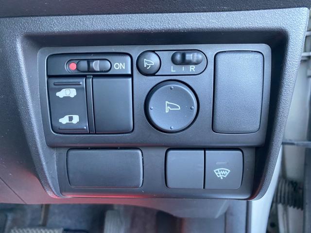 フリード Ｇ　ハイウェイエディション　左側パワースライドドア　キーレス　ＥＴＣ　ナビ　バックカメラ　オートエアコン　ウインカー付きドアミラー（40枚目）