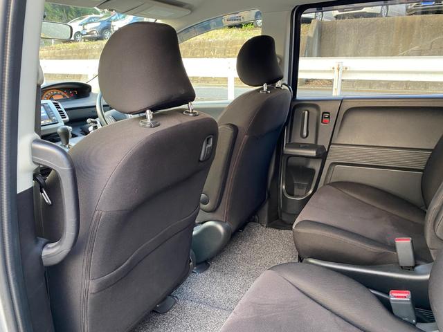 フリード Ｇ　ハイウェイエディション　左側パワースライドドア　キーレス　ＥＴＣ　ナビ　バックカメラ　オートエアコン　ウインカー付きドアミラー（42枚目）