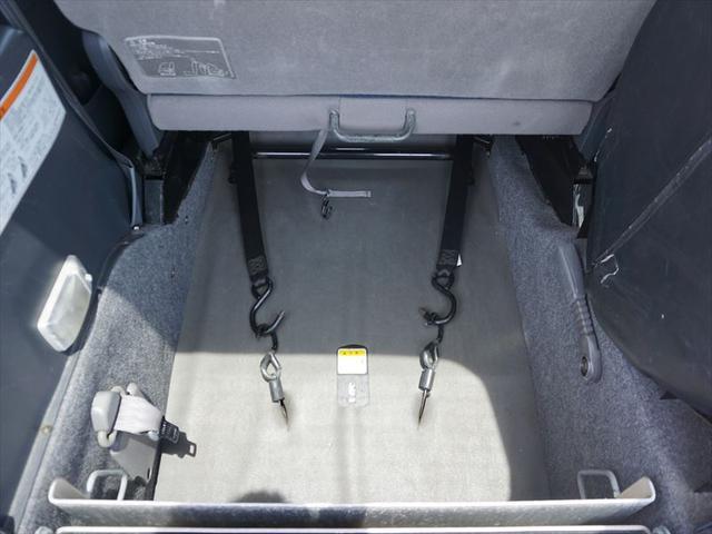 車いす移動車スローパー4人乗り電動固定式 修復歴なし(5枚目)