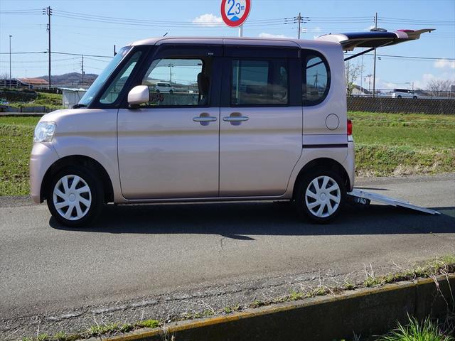 4人乗りリヤシート付きスローパー禁煙車純正ナビバックカメラ(5枚目)