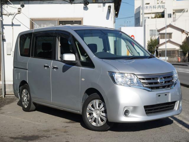セレナ 　福祉車両チェアキャブスィングリフトアーム　車いす仕様　乗車定員６名　車両非課税　ロング１年保証　取説保証書　キーレス　スペアキー　禁煙車　クールーズコントロール　エコモード　両側オートクロージャー（6枚目）