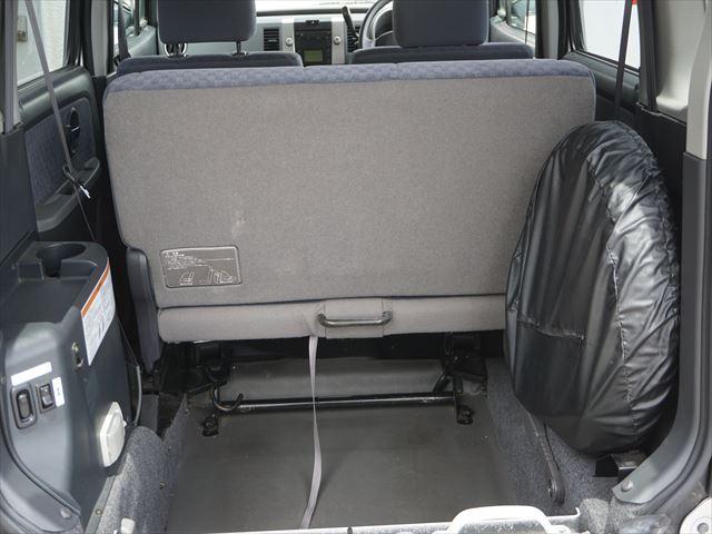 　福祉車両　スローパー　後退防止ベルト　電動固定装置　リヤシート付　禁煙車(18枚目)
