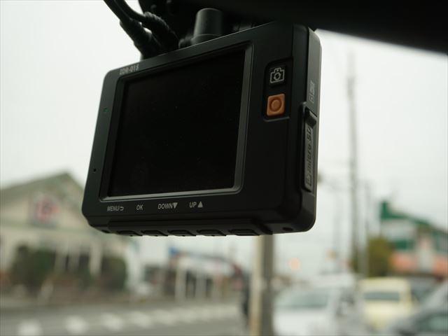 シエンタ 　福祉車両Ｘ車いす仕様タイプ１電動固定装置　後退防止ベルト　車高調整付　禁煙車　コムテック前後ドライブレコーダー　ＥＴＣ　パナソニックＳＤナビ　キーレス　スペアキー（40枚目）