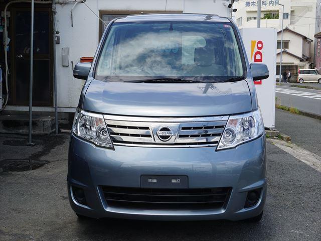 セレナ 　福祉車両チェアキャブ電動スロープ　車いす１名２列目右側　電動ウィンチ　ウィンチ用リモコン　ストラーダナビフルセグバックカメラ　キーレス　禁煙車　７名　ＥＴＣ　車高調整付　リヤエアコン　後部席モニター（2枚目）