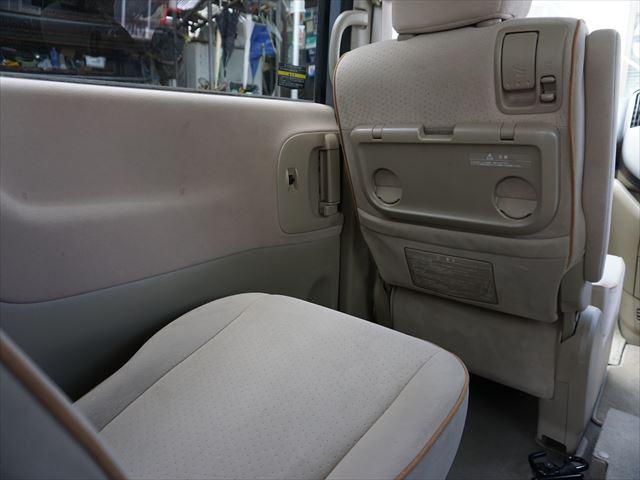 セレナ 　福祉車両チェアキャブ電動スロープ　車いす１名２列目右側　電動ウィンチ　ウィンチ用リモコン　ストラーダナビフルセグバックカメラ　キーレス　禁煙車　７名　ＥＴＣ　車高調整付　リヤエアコン　後部席モニター（40枚目）