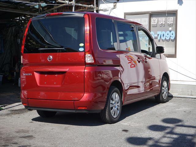 セレナ 　福祉車両チェアキャブスロープ車いす２名　２列目電動ウィンチ３列目後退防止ベルト電動固定装置　走行４６４７６キロ　禁煙車　キーレス　ウィンチリモコン　純正ナビバックカメラ　取説（77枚目）