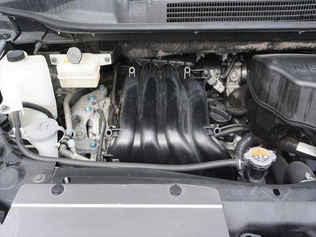 セレナ 　福祉車両チェアキャブスロープ車いす２名　２列目電動ウィンチ　３列目後退防止ベルト　オートステップ　左パワードア　禁煙車　取説　保証書　インテリジェントキー　ワンオーナー　リヤエアコン　１年保証（17枚目）