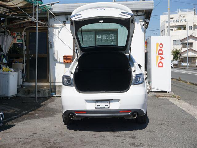 アテンザスポーツ ２５Ｚ　禁煙車　スマートキー２個　６速マニュアル　ＨＩＤライト　ハーフレザーシート　運転席パワーシート　純正１８インチアルミ　プッシュ式スタート（18枚目）