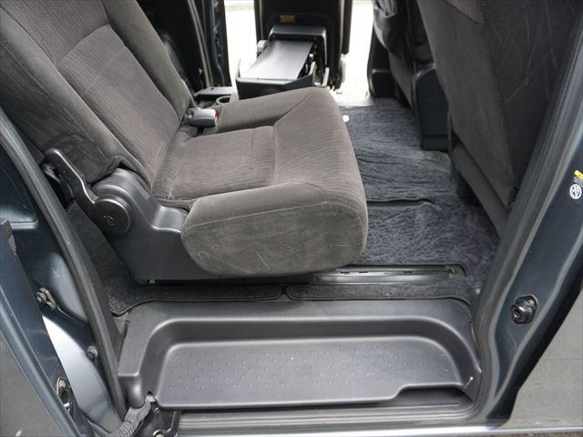 セレナ 　福祉車両アンシャンテセカンドスライドアップシートリモコン付　左パワードア　純正ナビバックカメラ　スマートキー（67枚目）
