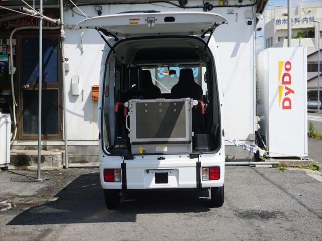 エブリイ 　福祉車両車いす移動車助手席側リヤシート付スロープ電動ウィンチ　手すり　４人乗り　ウィンチリモコンカロッツェリアナビ　キーレス　禁煙車　５ＧＳ　セカンド発進付　１年保証（22枚目）