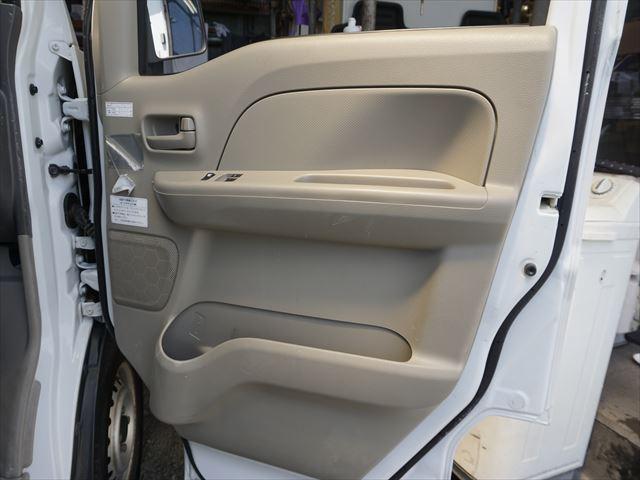エブリイ 　福祉車両車いす移動車助手席側リヤシート付スロープ電動ウィンチ　手すり　４人乗り　ウィンチリモコンカロッツェリアナビ　キーレス　禁煙車　５ＧＳ　セカンド発進付　１年保証（56枚目）