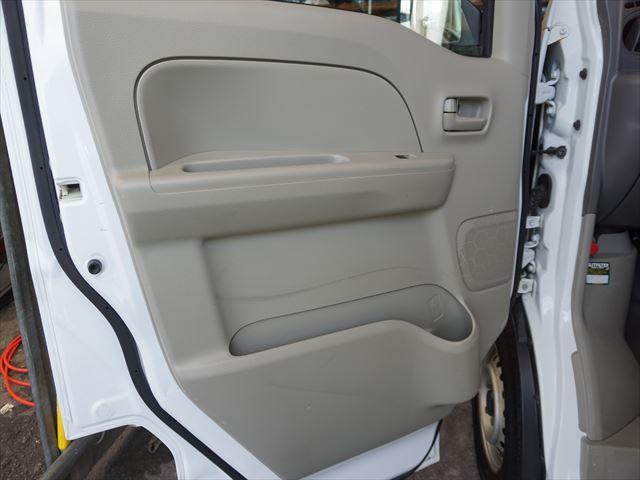 エブリイ 　福祉車両車いす移動車助手席側リヤシート付スロープ電動ウィンチ　手すり　４人乗り　ウィンチリモコンカロッツェリアナビ　キーレス　禁煙車　５ＧＳ　セカンド発進付　１年保証（67枚目）