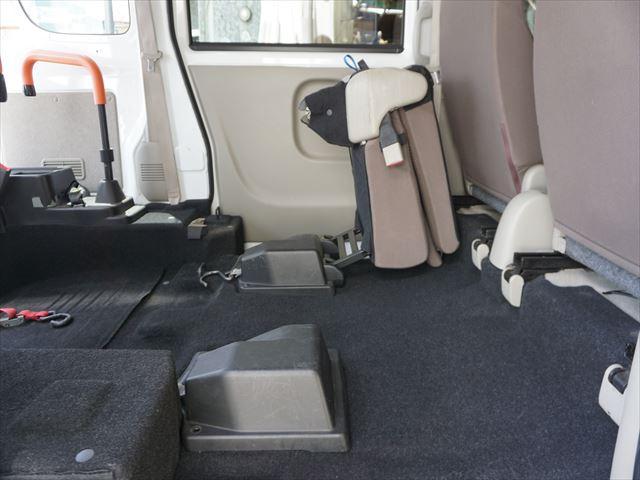 エブリイ 　福祉車両車いす移動車助手席側リヤシート付スロープ電動ウィンチ　手すり　４人乗り　ウィンチリモコンカロッツェリアナビ　キーレス　禁煙車　５ＧＳ　セカンド発進付　１年保証（76枚目）