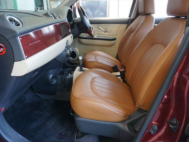 ビュート 　禁煙車　取説　パナソニックナビ　地デジ　革調シート　スマートキー２個　プッシュ式スタート　ＥＴＣ（13枚目）