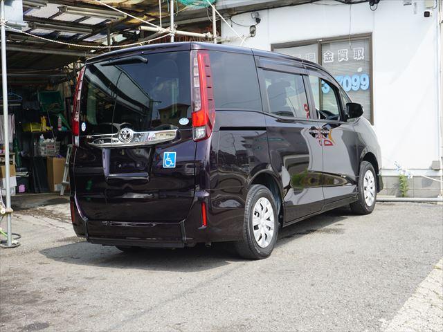 ノア 　福祉車両スロープＸＶパッページウェルキャブ車車いす仕様車スロープタイプ１車いす２脚仕様　電動ウィンチ電動固定装置　ワンオーナー　禁煙車　純正ＳＤナビフルセグバックカメラ　ＥＴＣ　フリップダウンモニター（66枚目）