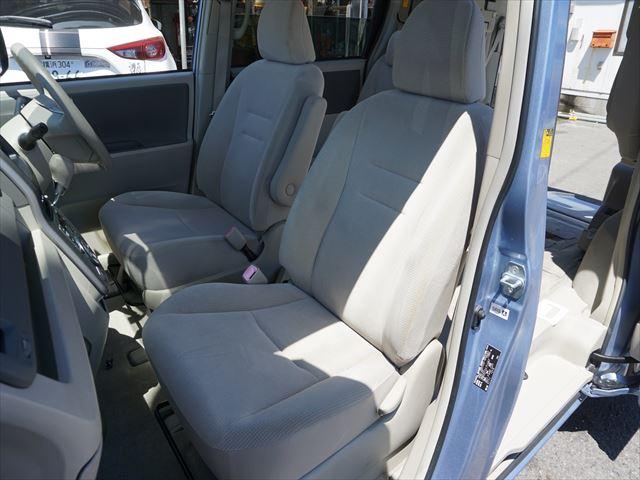 ノア 　福祉車両ＧＬセレクションクルマイスシヨウスロープタイプタイプ１　２列目電動ウィンチ　車イス１名　走行１７７０５キロ　左パワースライドドア　禁煙車　キーレス　ドライブレコーダー（53枚目）