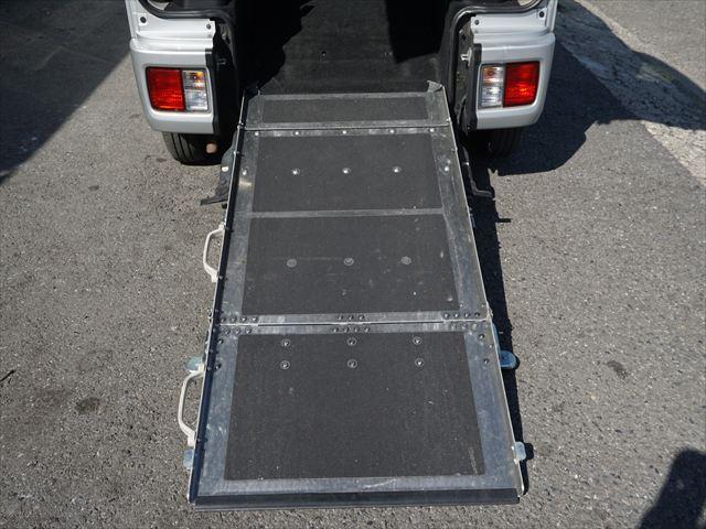 エブリイワゴン 　福祉車両車いす移動車分割式リヤシート　電動ウィンチ　ウィンチリモコン　車両非課税　スマートキー２個　エクリプスナビ　取説保証書　リヤヒーター　手すり　１年保証（30枚目）