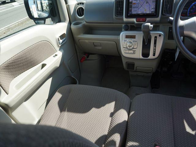 エブリイワゴン 　福祉車両車いす移動車分割式リヤシート　電動ウィンチ　ウィンチリモコン　車両非課税　スマートキー２個　エクリプスナビ　取説保証書　リヤヒーター　手すり　１年保証（44枚目）