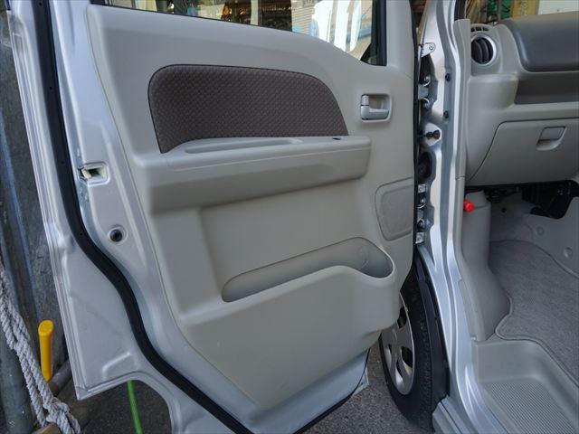 エブリイワゴン 　福祉車両車いす移動車分割式リヤシート　電動ウィンチ　ウィンチリモコン　車両非課税　スマートキー２個　エクリプスナビ　取説保証書　リヤヒーター　手すり　１年保証（66枚目）