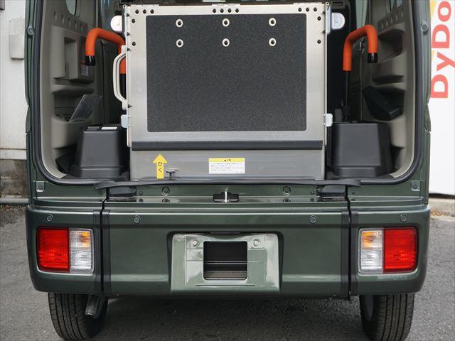 NV100クリッパーリオ 福祉車両チェアキャブスロープ電動ウィンチウィンチリモコン ターボ禁煙車 スマートキー2個 左パワードア右オートクロージャー 運転席シートヒーター リヤヒーター セーフティーレーダーブレーキナビドラレコ(18枚目)