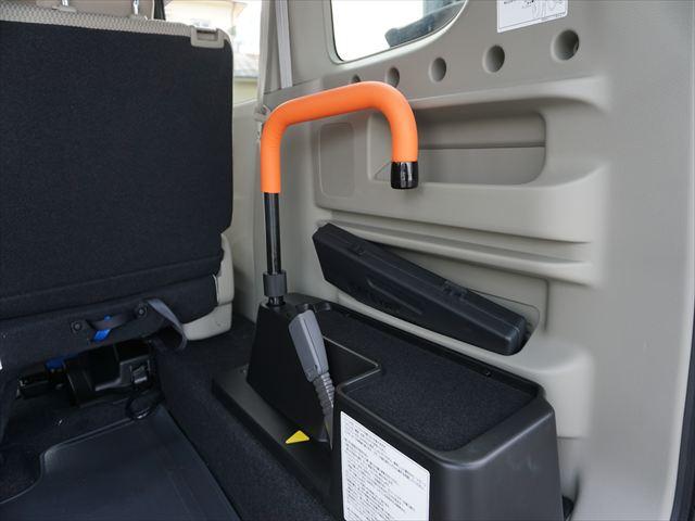 NV100クリッパーリオ 福祉車両チェアキャブスロープ電動ウィンチウィンチリモコン ターボ禁煙車 スマートキー2個 左パワードア右オートクロージャー 運転席シートヒーター リヤヒーター セーフティーレーダーブレーキナビドラレコ(49枚目)