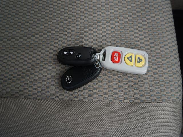 NV100クリッパーリオ 福祉車両チェアキャブスロープ電動ウィンチウィンチリモコン ターボ禁煙車 スマートキー2個 左パワードア右オートクロージャー 運転席シートヒーター リヤヒーター セーフティーレーダーブレーキナビドラレコ(60枚目)