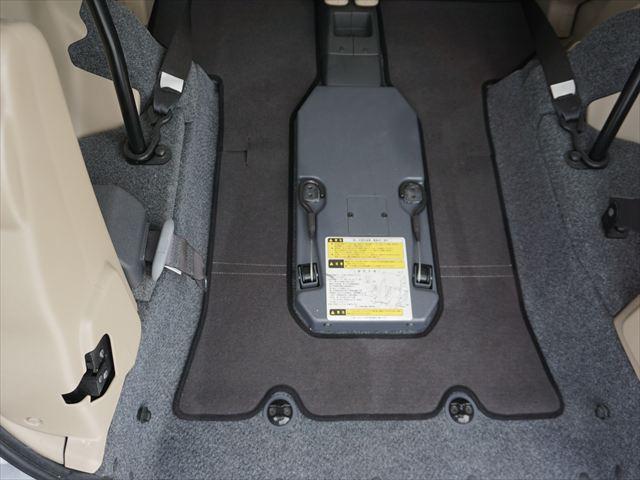 シエンタ 福祉車両Xウェルキャブ車いす仕様車タイプ1スロープ 車両非課税 禁煙車 車高調性セーフティーベルト電動固定装置 キーレス 左側パワードア ナビバックカメラ ETC(32枚目)