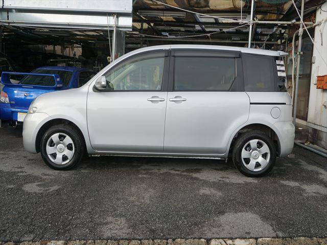 シエンタ 福祉車両Xウェルキャブ車いす仕様車タイプ1スロープ 車両非課税 禁煙車 車高調性セーフティーベルト電動固定装置 キーレス 左側パワードア ナビバックカメラ ETC(69枚目)