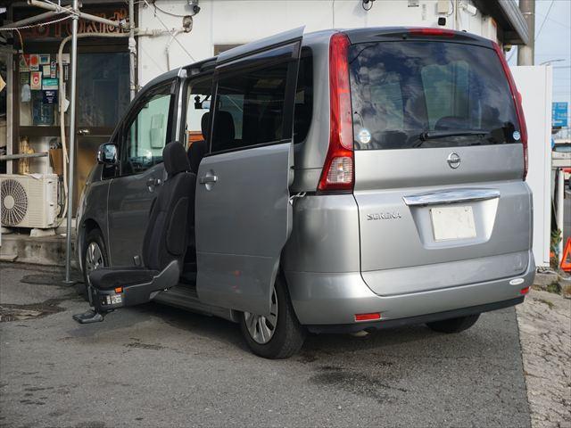セレナ 福祉車両セカンドサイドリフトアップシートリモコン付 オートステップ 車いすつり上げ装置 カロッツェリア前後ドラレコ ETC イオンクリーン バイザー ナビバックカメラ 禁煙車(27枚目)