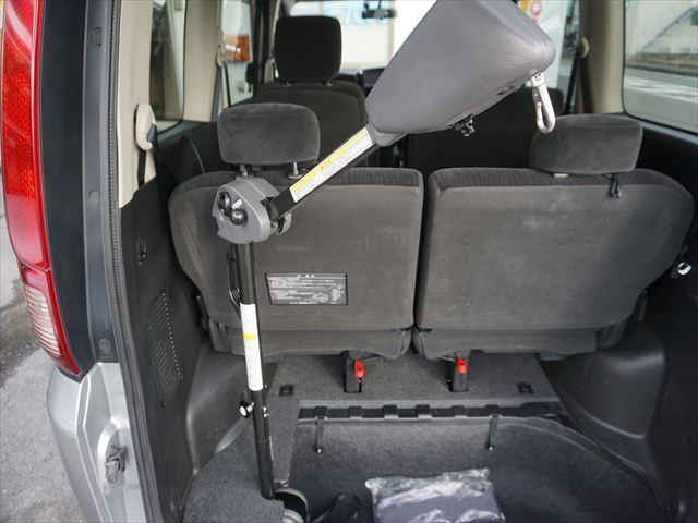 セレナ 福祉車両セカンドサイドリフトアップシートリモコン付 オートステップ 車いすつり上げ装置 カロッツェリア前後ドラレコ ETC イオンクリーン バイザー ナビバックカメラ 禁煙車(35枚目)
