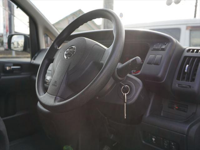 セレナ 福祉車両セカンドサイドリフトアップシートリモコン付 オートステップ 車いすつり上げ装置 カロッツェリア前後ドラレコ ETC イオンクリーン バイザー ナビバックカメラ 禁煙車(56枚目)