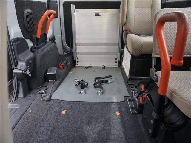 NV200バネットワゴン 福祉車両チェアキャブスロープ車いす2基 手すり 6人乗り 左オートステップ エクリプスナビバックカメラ 取説保証書 ETC(60枚目)