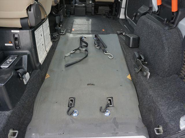 NV200バネットワゴン 福祉車両チェアキャブスロープ車いす2基 手すり 6人乗り 左オートステップ エクリプスナビバックカメラ 取説保証書 ETC(70枚目)