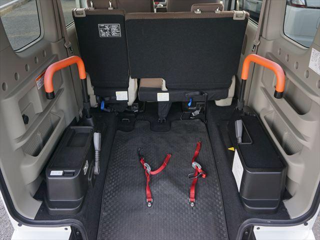 エブリイワゴン 福祉車両車いす移動車分割式リヤシート電動ウィンチ スマートキー 保証書 走行49423キロ 1年保証(32枚目)