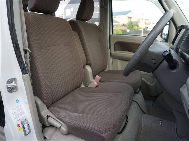 エブリイワゴン 福祉車両車いす移動車分割式リヤシート電動ウィンチ スマートキー 保証書 走行49423キロ 1年保証(53枚目)