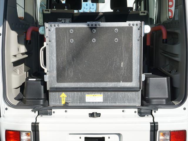 エブリイワゴン 福祉車両車いす移動車分割式リヤシート電動ウィンチ スマートキー 保証書 走行49423キロ 1年保証(73枚目)