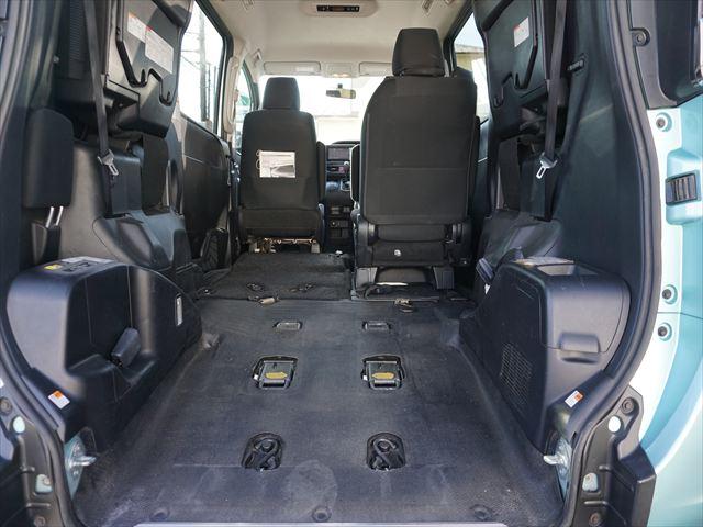 ヴォクシー 　福祉車両ＸＣパッケージウェルキャブ車いす２名仕様スロープ　２列目電動ウィンチ電動固定装置　３列目後退防止装置電動固定装置　ナビバックカメラ　キーレススペアキー（37枚目）