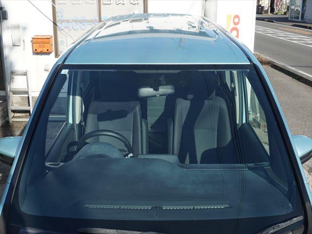 ヴォクシー 　福祉車両ＸＣパッケージウェルキャブ車いす２名仕様スロープ　２列目電動ウィンチ電動固定装置　３列目後退防止装置電動固定装置　ナビバックカメラ　キーレススペアキー（70枚目）