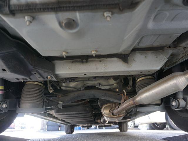 ヴォクシー 　福祉車両ＸＣパッケージウェルキャブ車いす２名仕様スロープ　２列目電動ウィンチ電動固定装置　３列目後退防止装置電動固定装置　ナビバックカメラ　キーレススペアキー（80枚目）