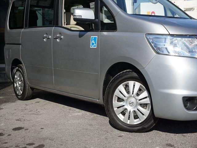 セレナ 　福祉車両チェアキャブスロープ車いす２名　２列目電動ウィンチ３列目後退防止ベルト　ナビバックカメラ　キーレス（64枚目）