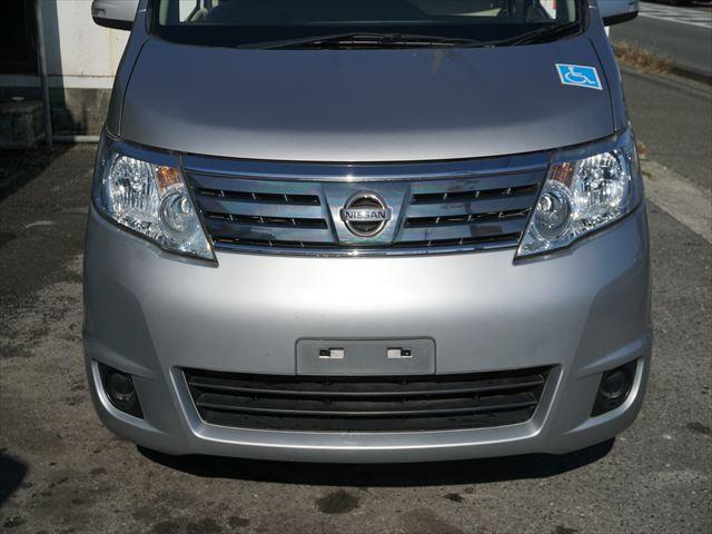 セレナ 　福祉車両チェアキャブスロープ車いす２名　２列目電動ウィンチ３列目後退防止ベルト　ナビバックカメラ　キーレス（68枚目）