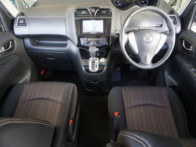 セレナ 　福祉車両セカンドスライドアップシートハイウェイスターＶＳハイブリッドアドバンスドセーフティーパッケージエマージェンシブレーキ両側パワードアカロッツェリアナビバックカメラ地デジ　アラウンドビューモニター（15枚目）