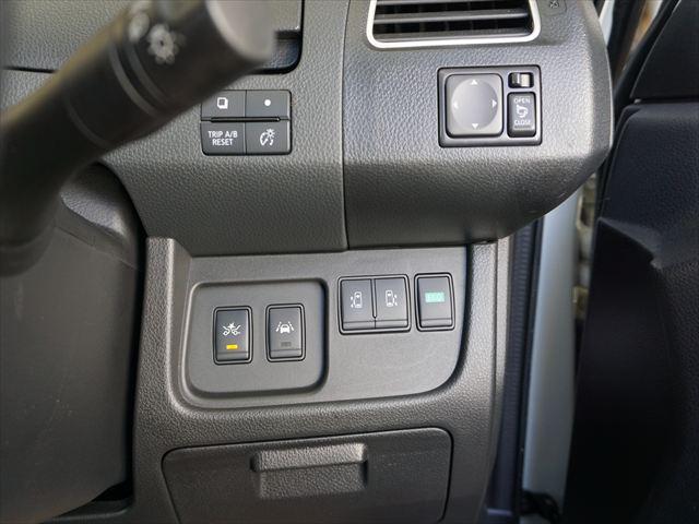 セレナ 　福祉車両セカンドスライドアップシートハイウェイスターＶＳハイブリッドアドバンスドセーフティーパッケージエマージェンシブレーキ両側パワードアカロッツェリアナビバックカメラ地デジ　アラウンドビューモニター（40枚目）